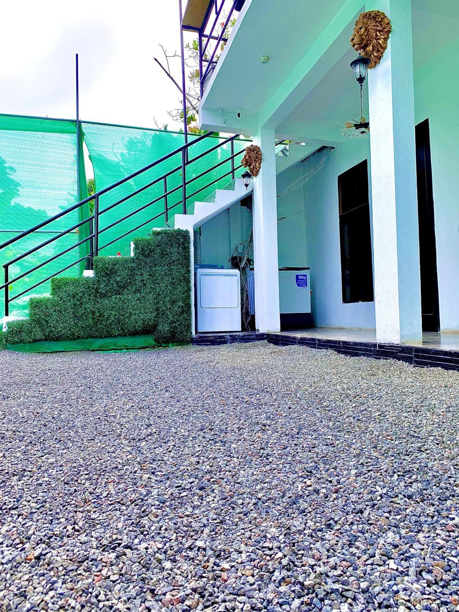 H Et L Apartment Tortuguero Exterior photo